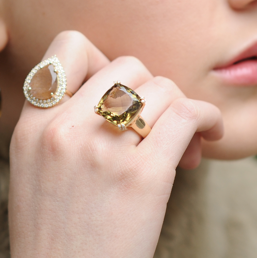 Reid Ring Yellow Gold Olive Quartz