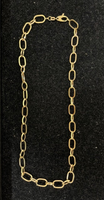 Alternating paperclip chain